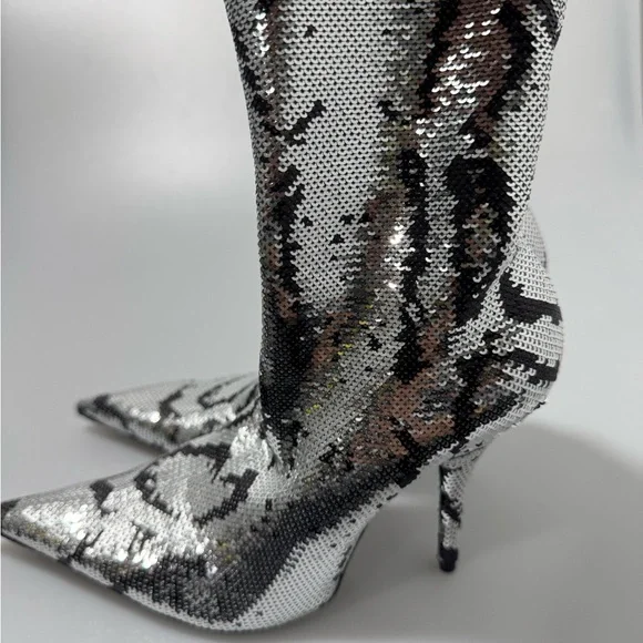 Balenciaga Knife Sequin High Heel Sock Booties Silver Women’s EU 37/US 7 - Picture 2 of 9